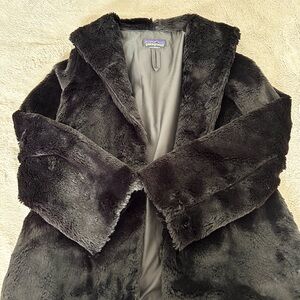 Faux Fur Patagonia Black Jacket